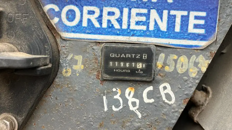 Lot RT03 - 2013 Grove RT880E