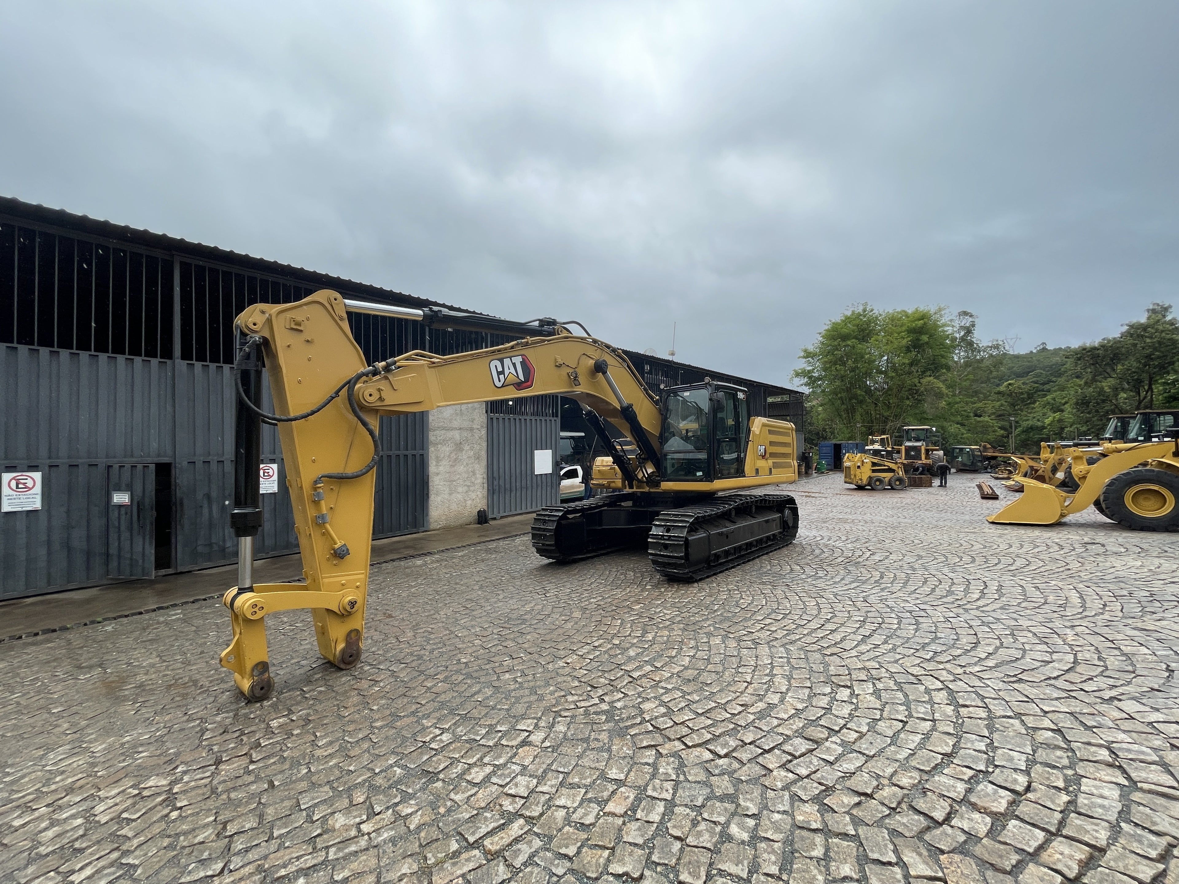 Lot 014 - 2022 Caterpillar 336
