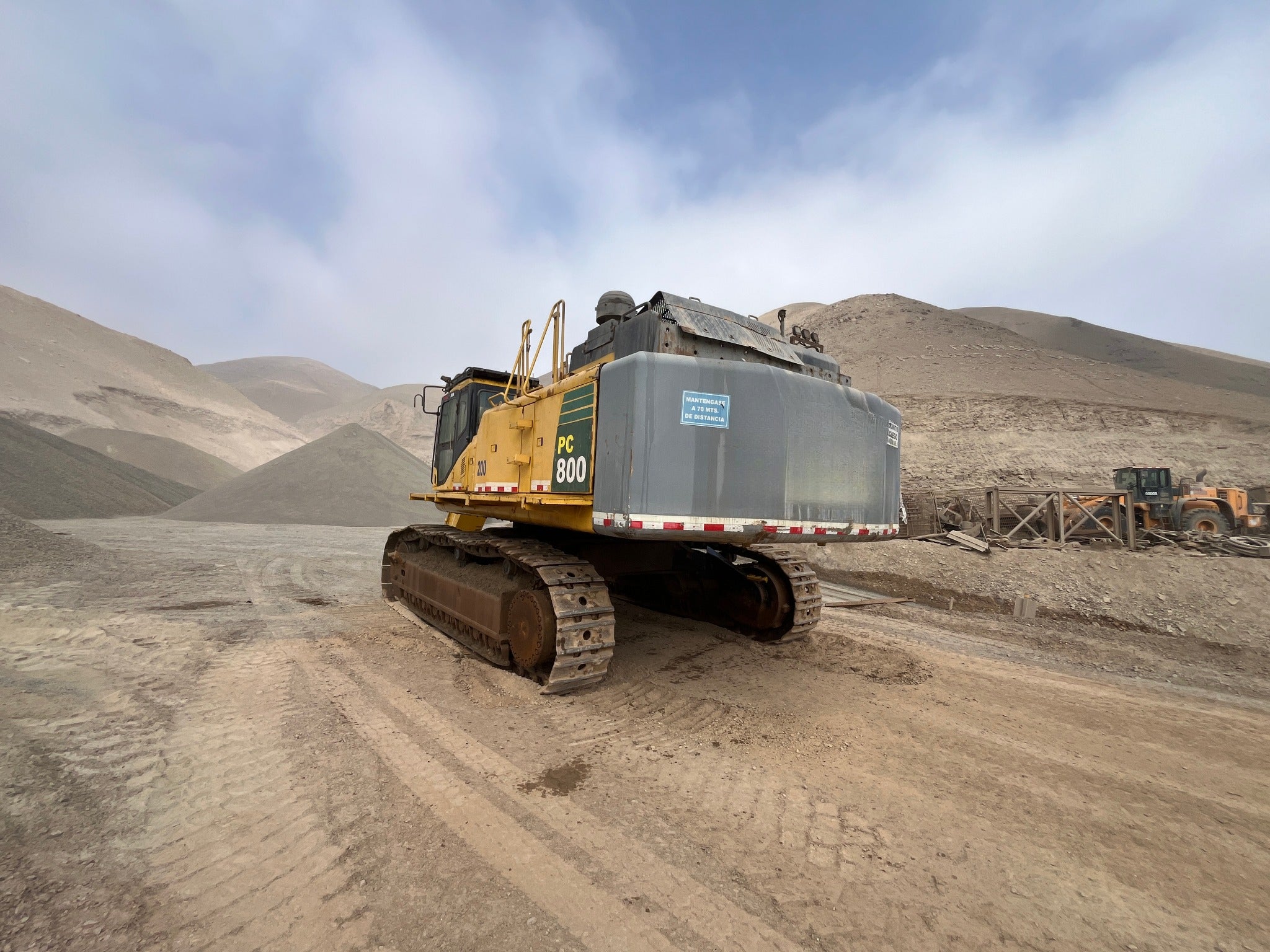 Lot 013 - 2010 Komatsu PC800-8 LONG REACH