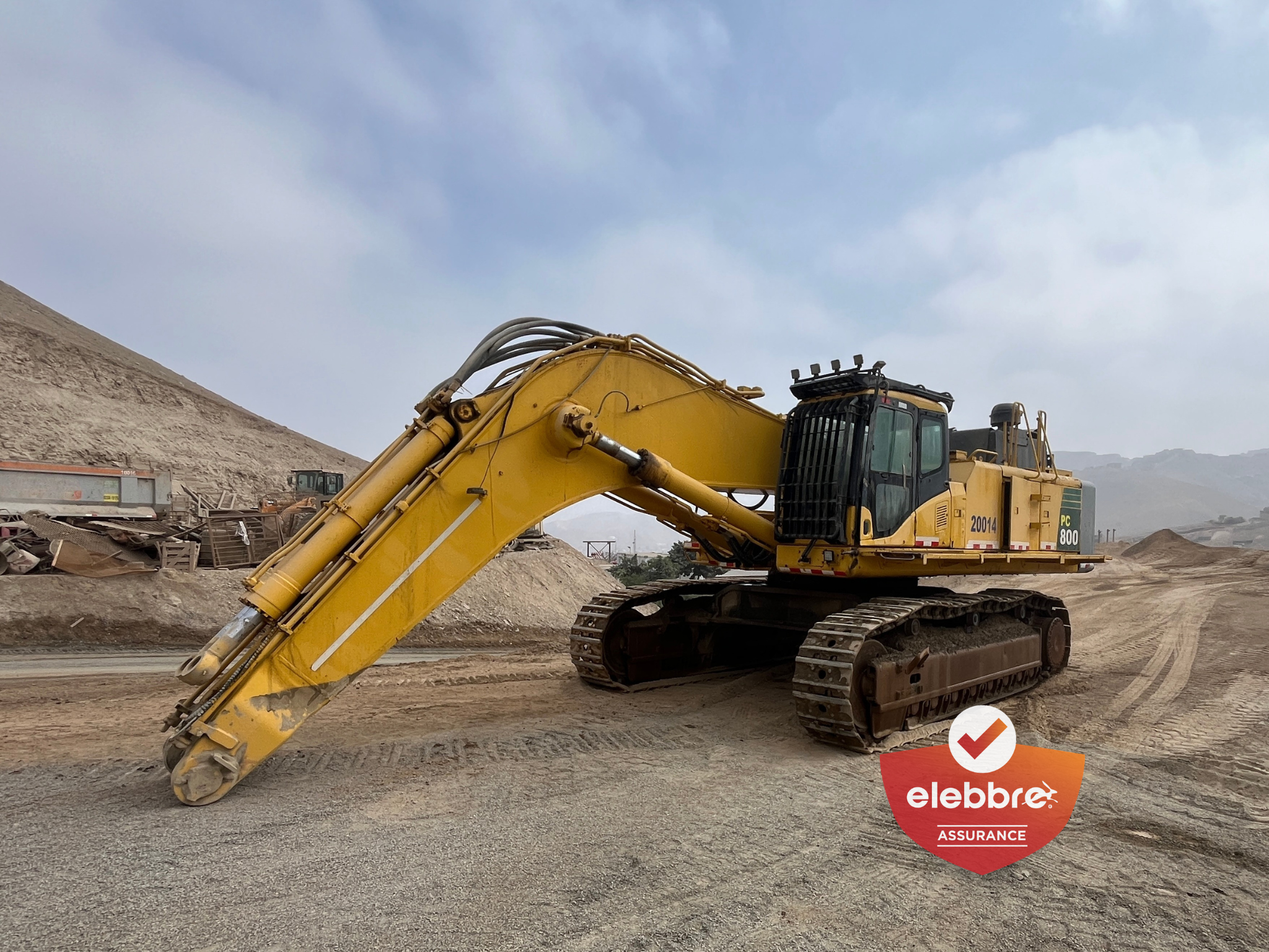 Lot 013 - 2010 Komatsu PC800-8 LONG REACH
