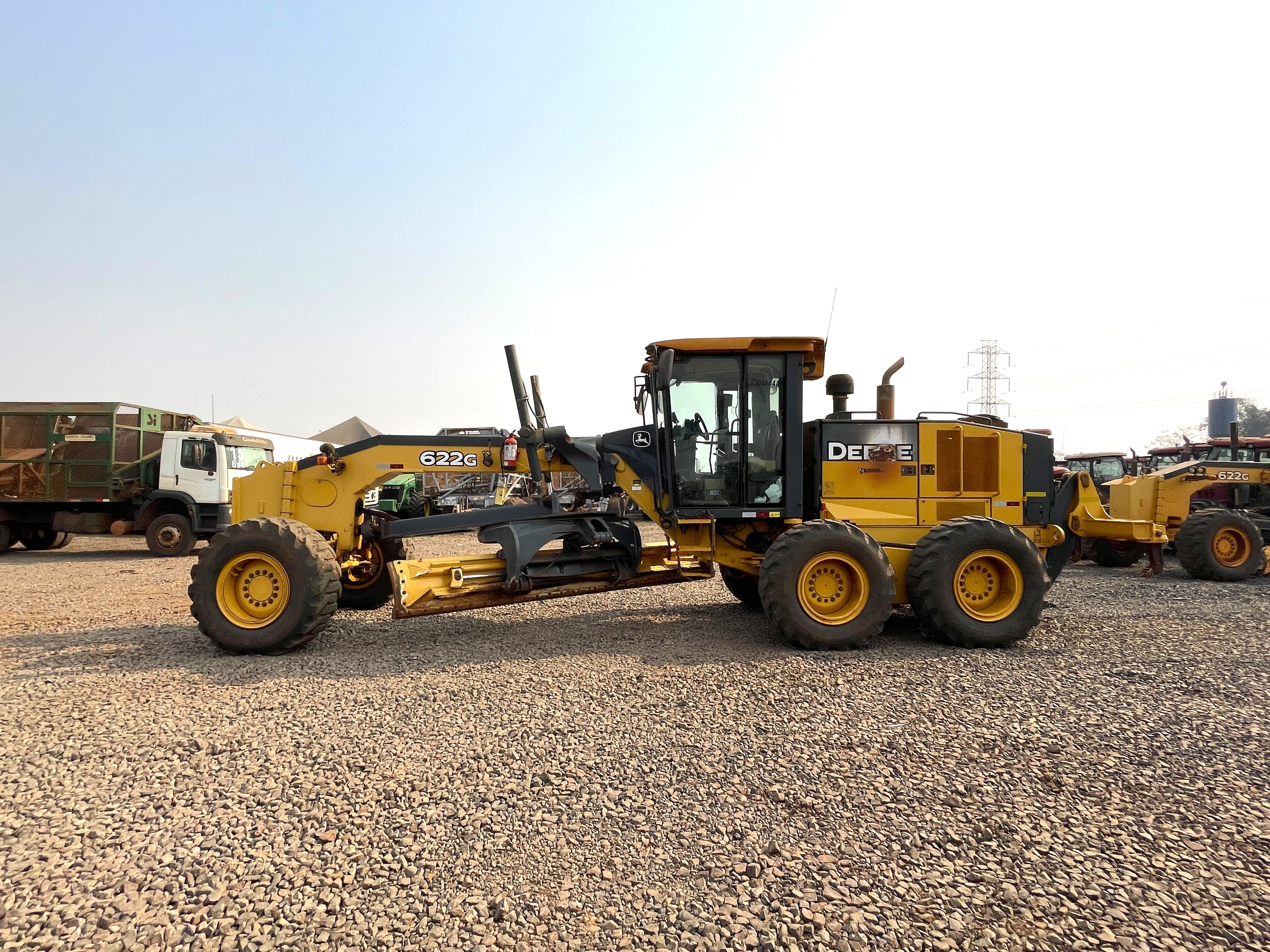 Lot 009 - 2019 John Deere 622G