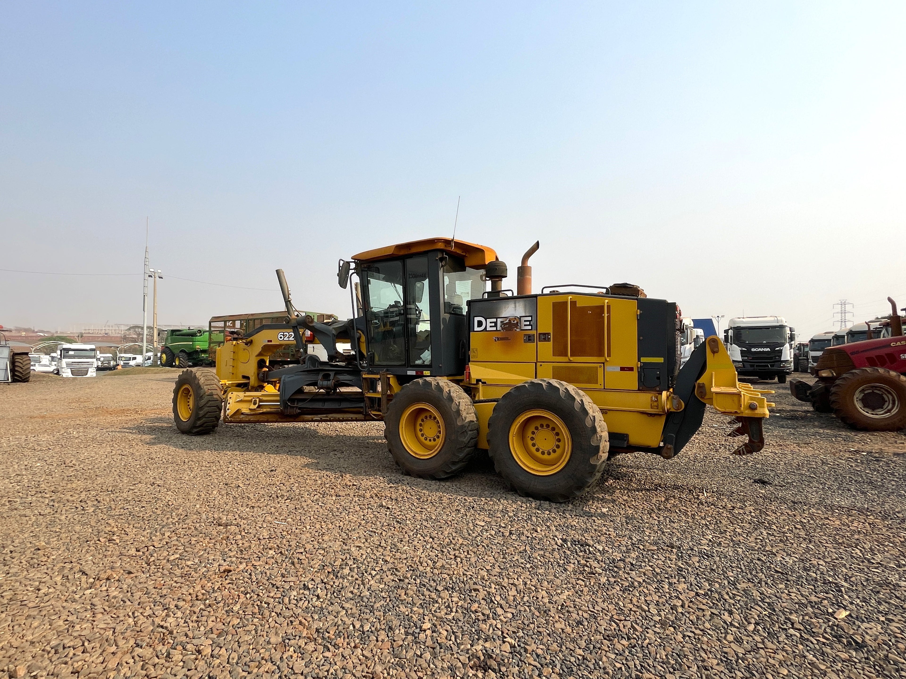 Lot 009 - 2019 John Deere 622G