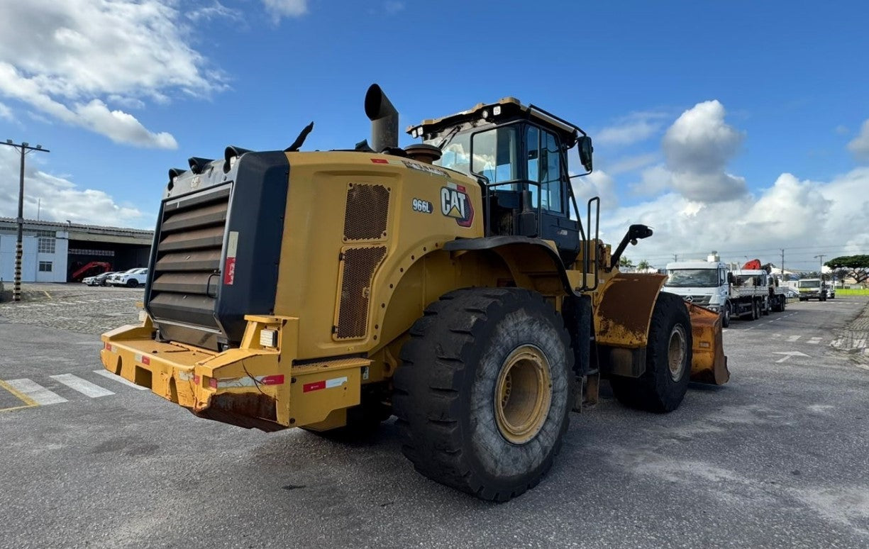 Lot 004 - 2021 Caterpillar 966L