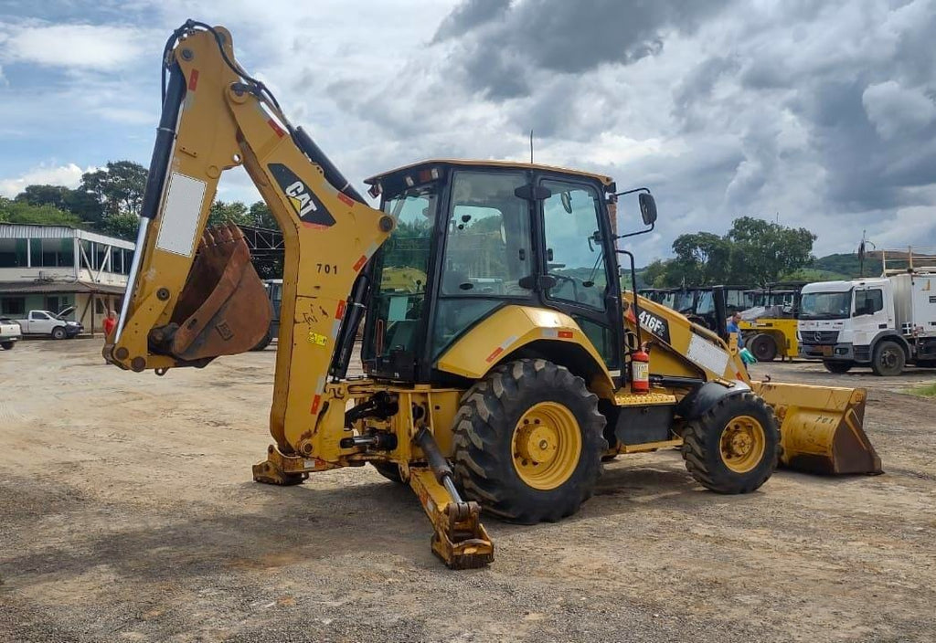 Lot 029 - 2016 Caterpillar 416F2
