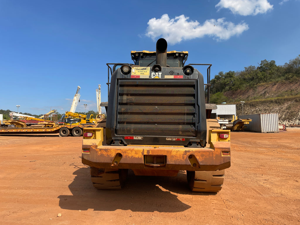 Lot 001 - 2018 Caterpillar 966L