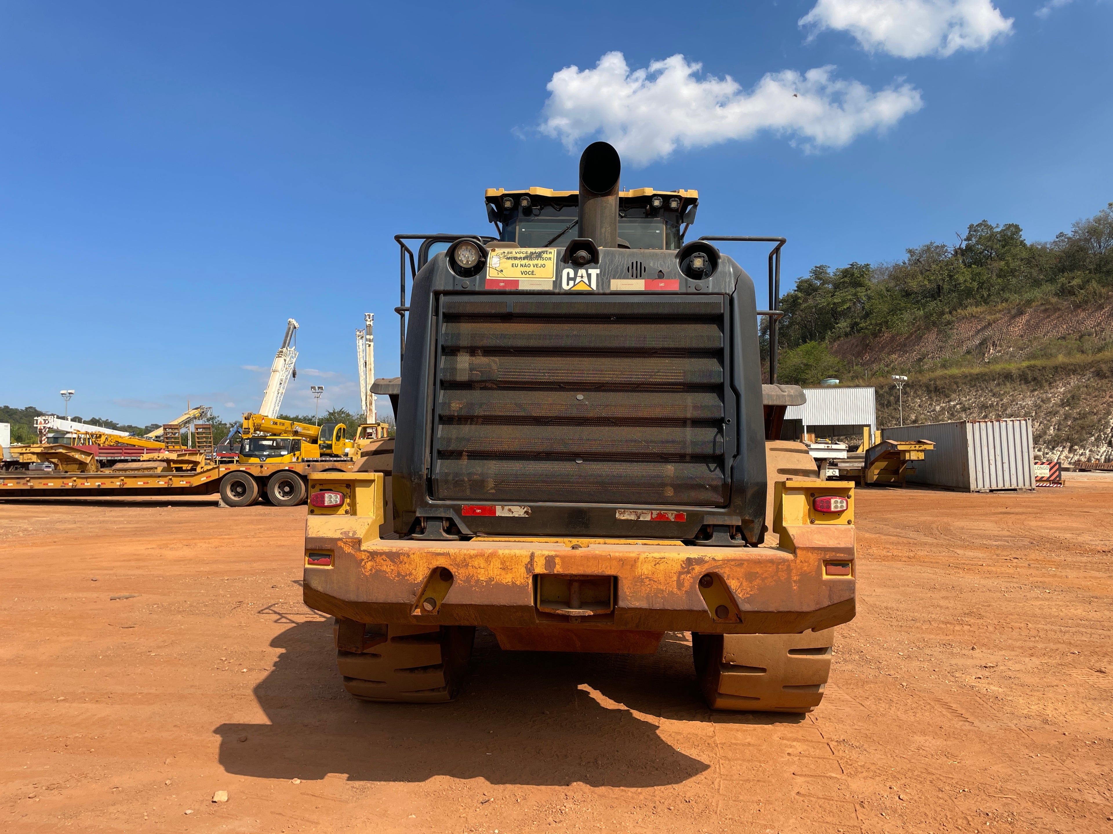 Lot 001 - 2018 Caterpillar 966L