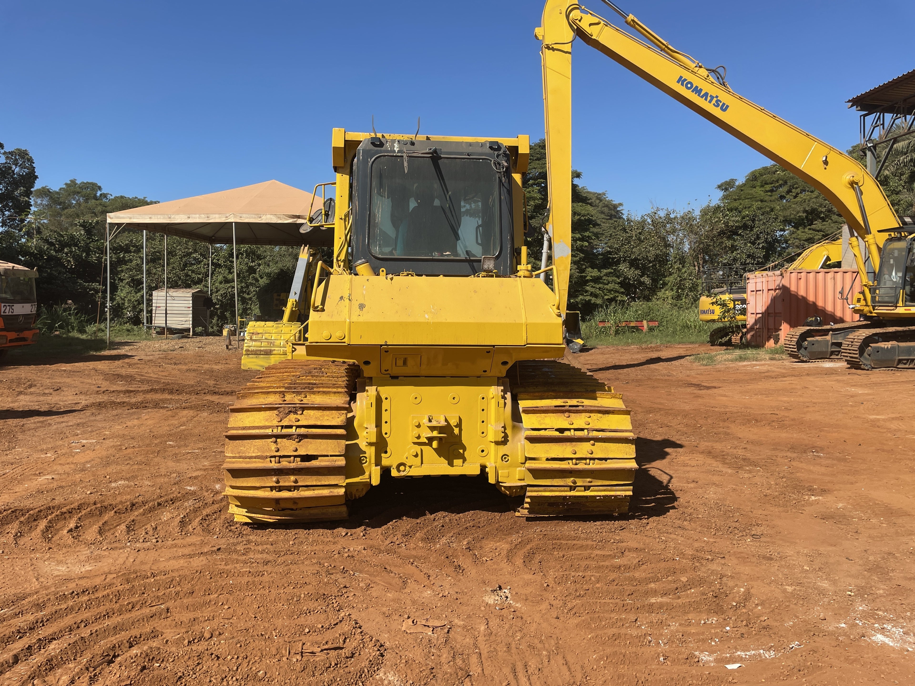 Lot 027 - 2009 Komatsu D61PX