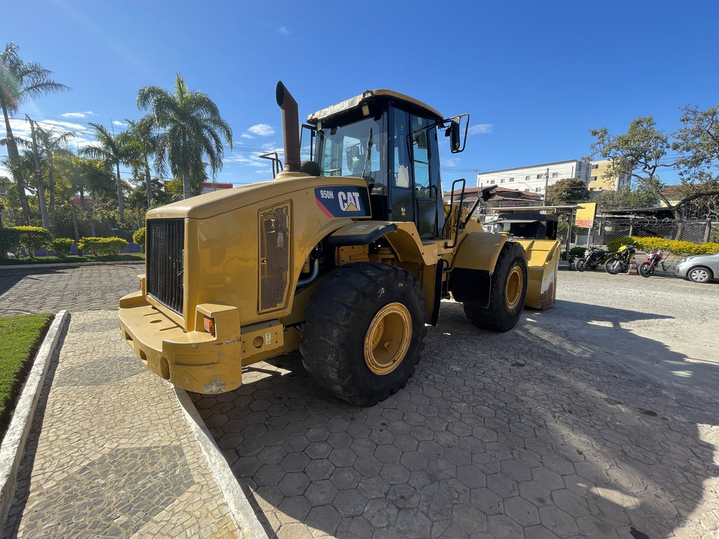 Lot 002 - 2010 Caterpillar 950H
