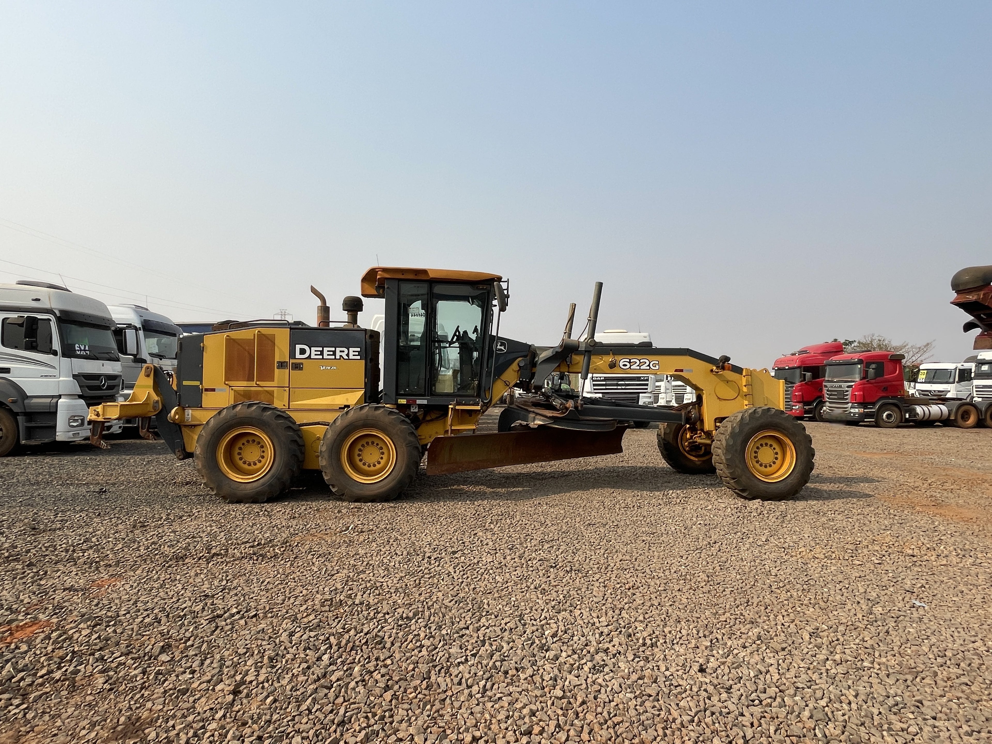 Lot 009 - 2019 John Deere 622G