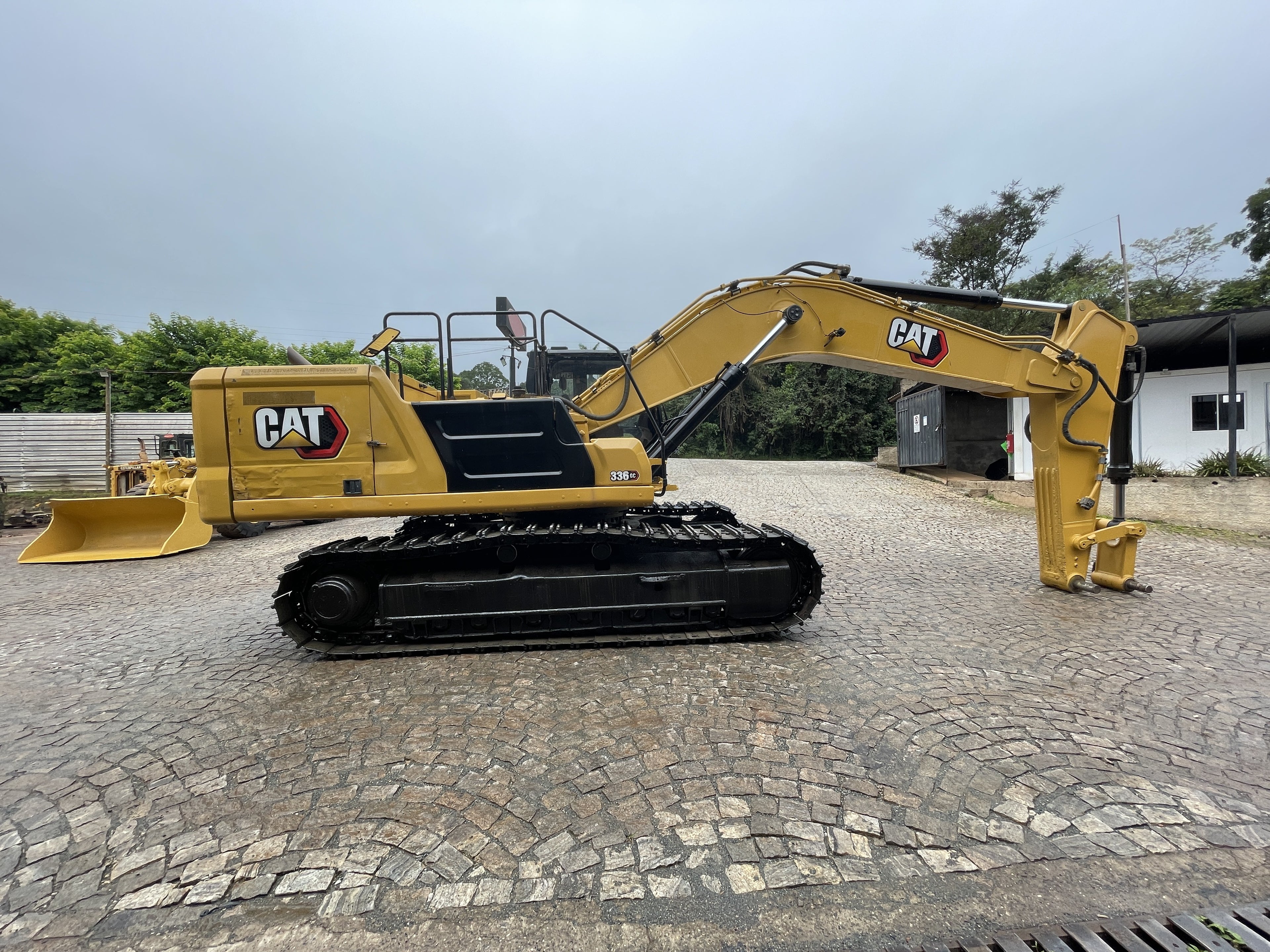 Lot 014 - 2022 Caterpillar 336