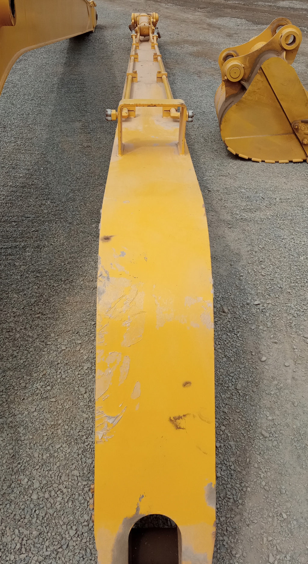 Lot 034 - 2022 Komatsu 20 M