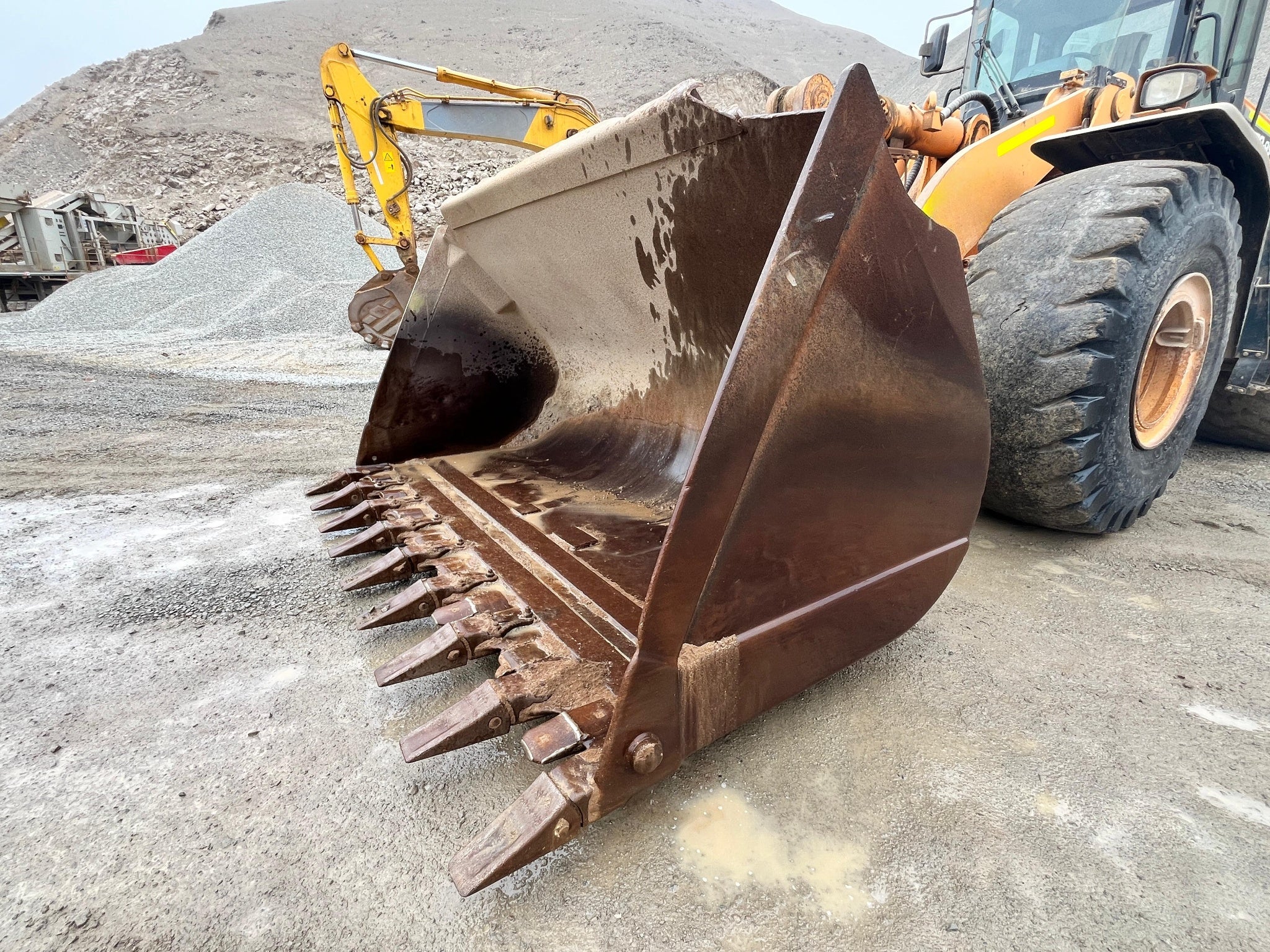 Lot 006 - 2016 HYUNDAI HL770-9S