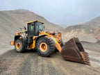 Lot 006 - 2016 HYUNDAI HL770-9S