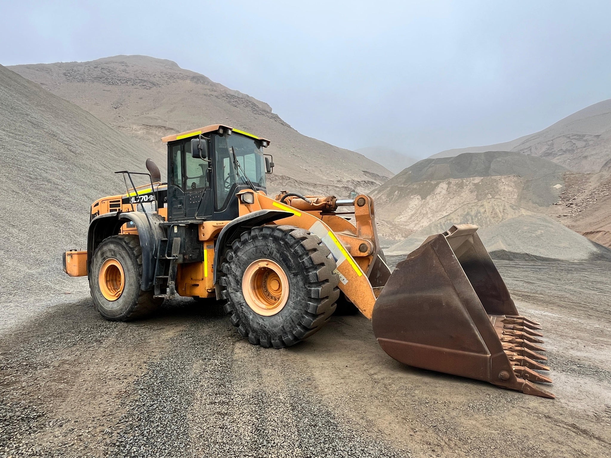 Lot 006 - 2016 HYUNDAI HL770-9S
