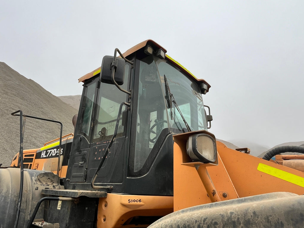 Lot 006 - 2016 HYUNDAI HL770-9S