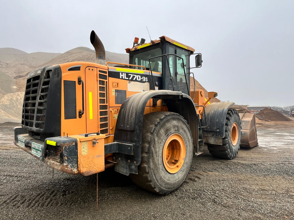Lot 006 - 2016 HYUNDAI HL770-9S