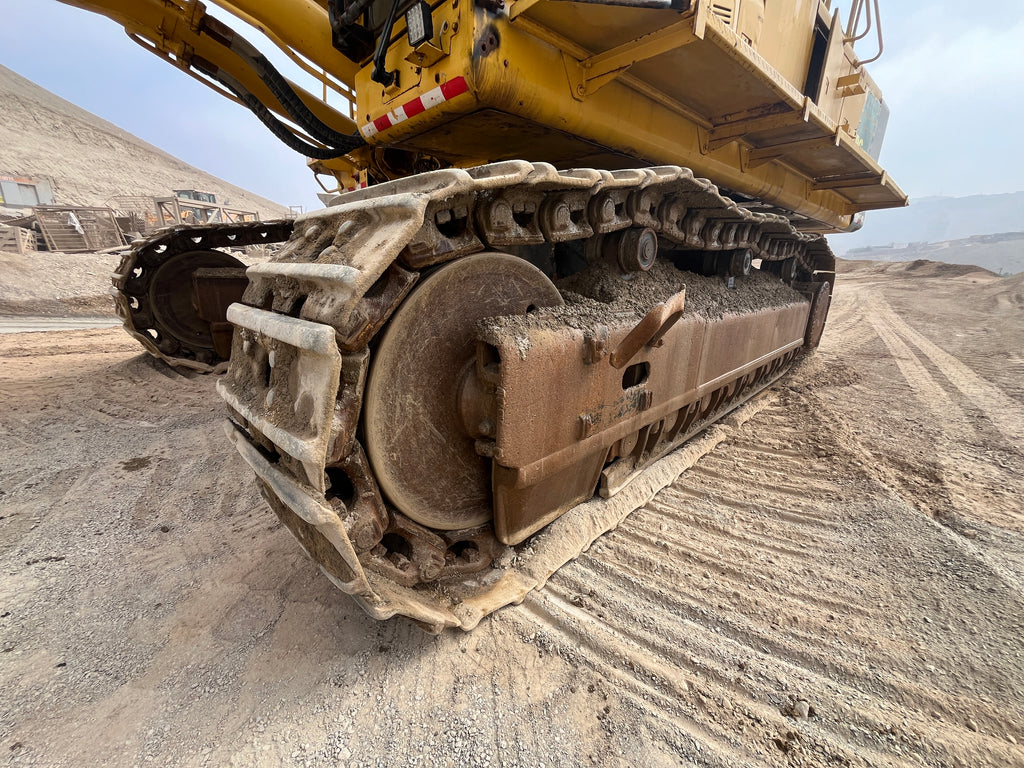 Lot 013 - 2010 Komatsu PC800-8 LONG REACH