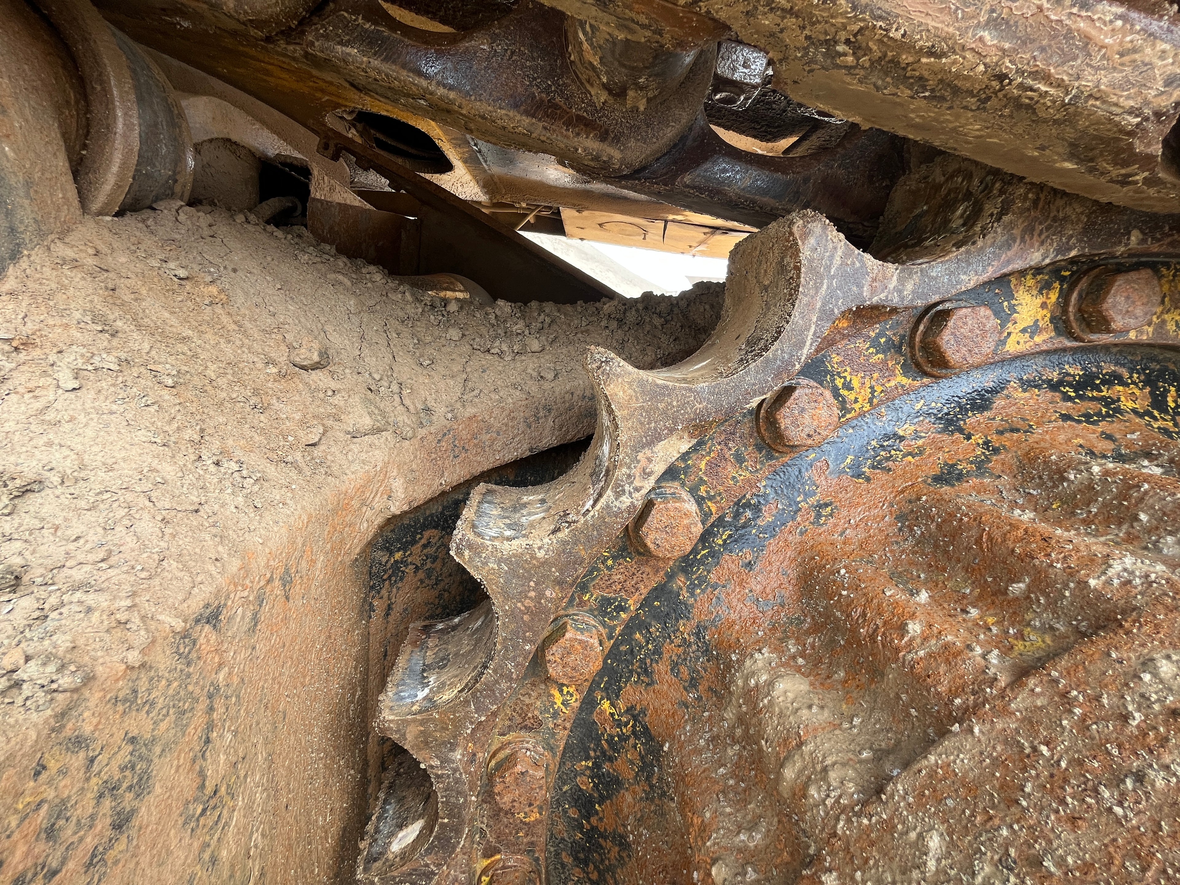 Lot 013 - 2010 Komatsu PC800-8 LONG REACH