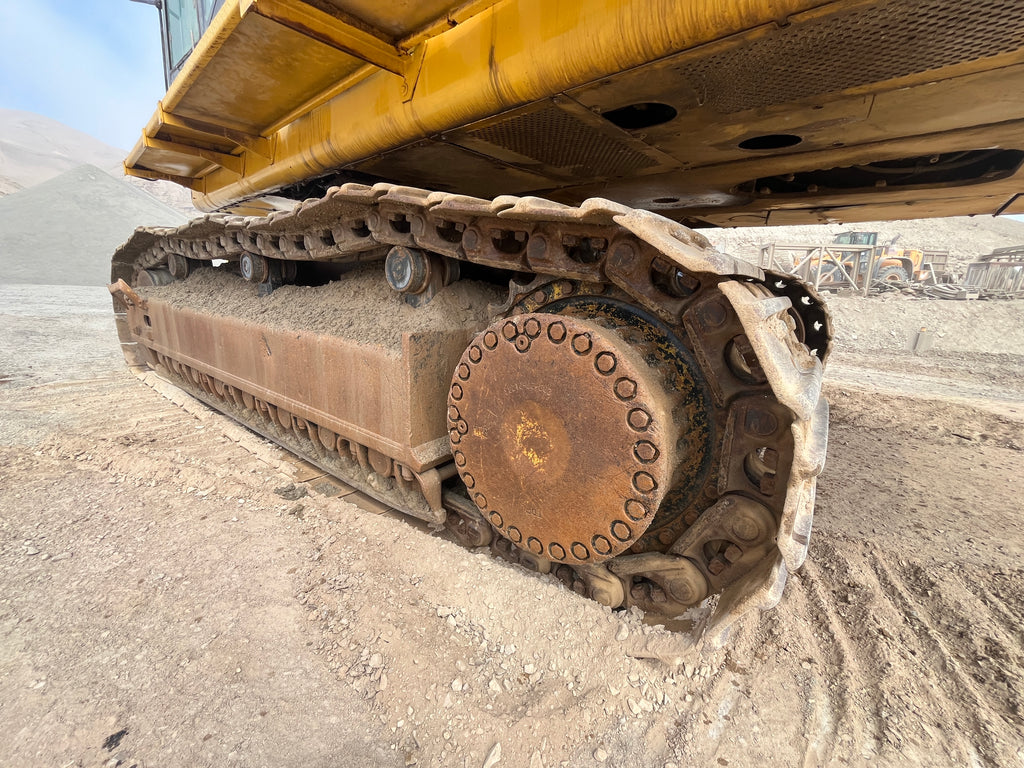 Lot 013 - 2010 Komatsu PC800-8 LONG REACH