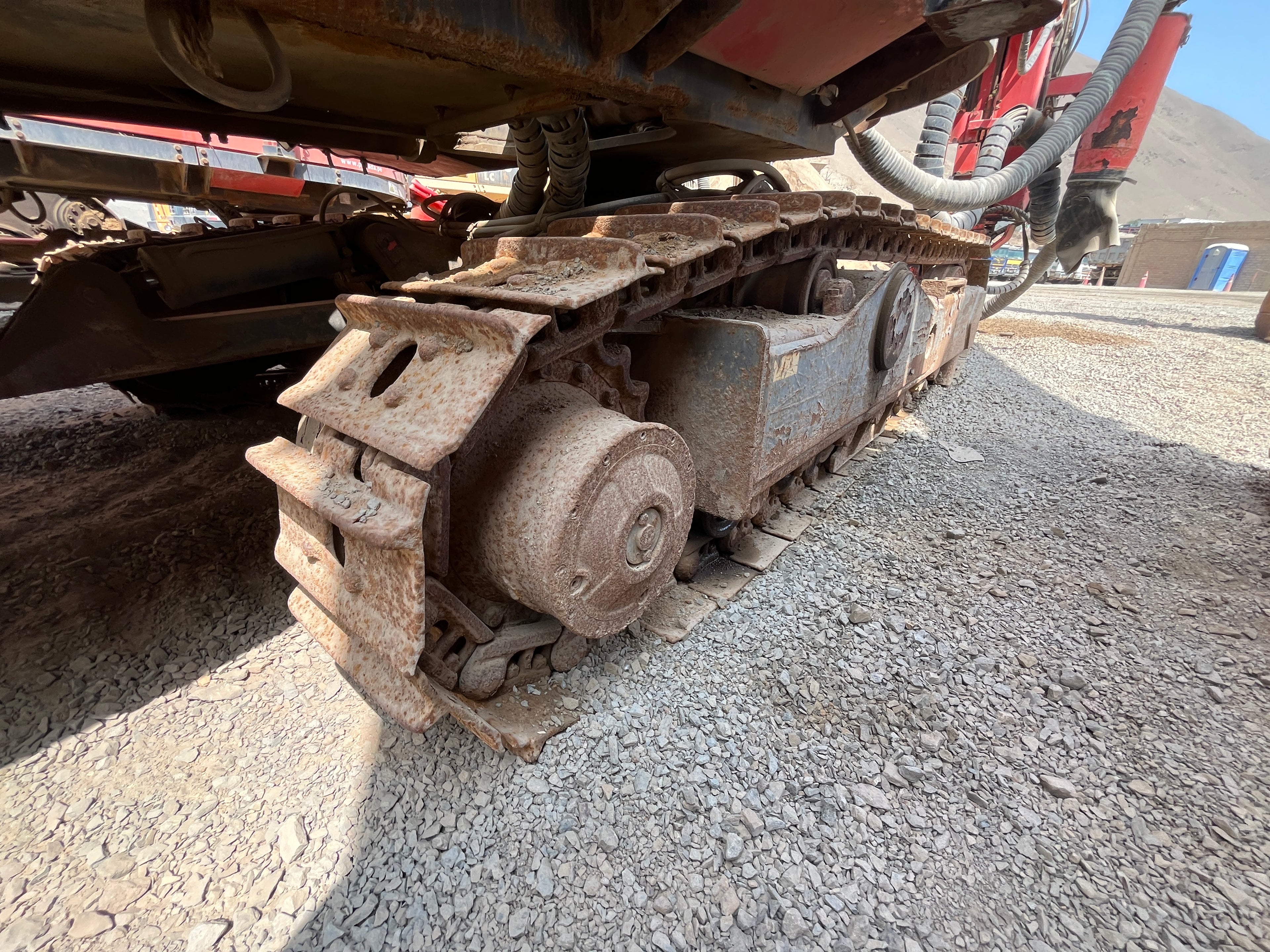 Lot 033 - 2010 SANDVIK DX700