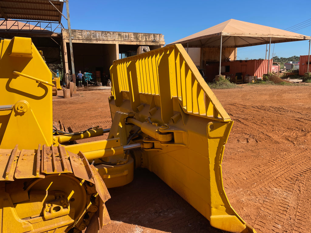 Lot 027 - 2009 Komatsu D61PX