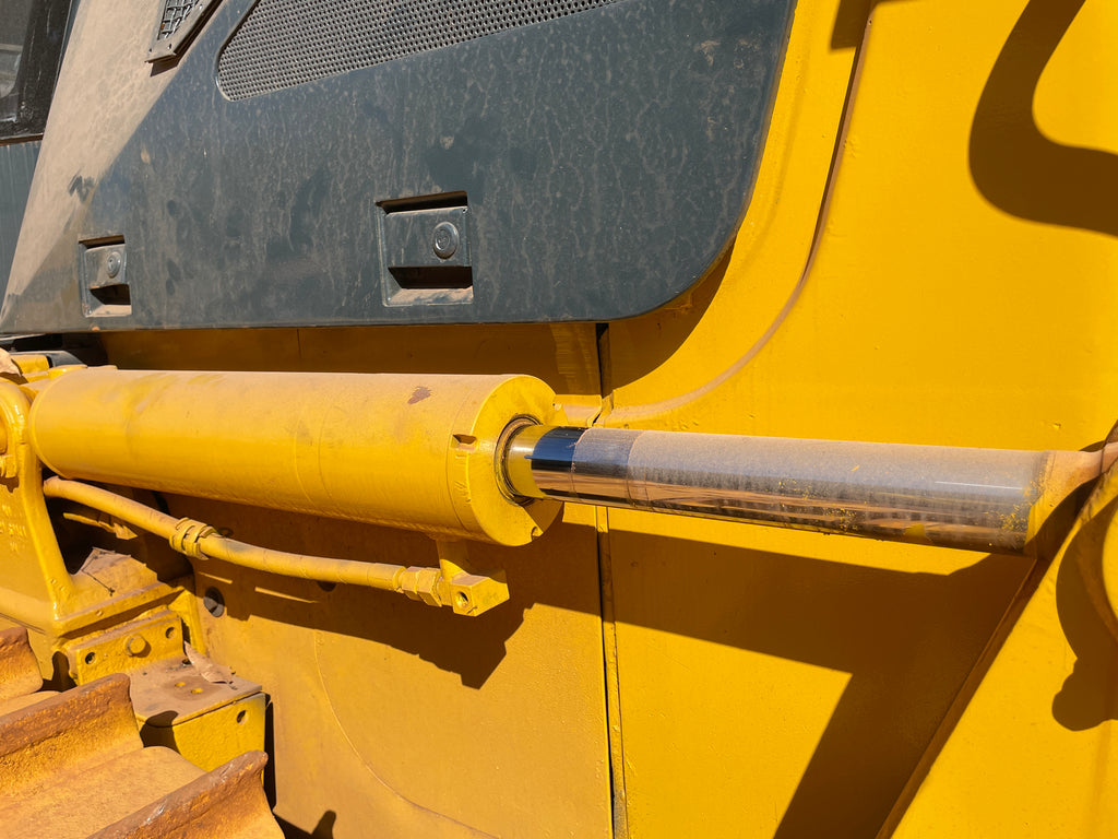 Lot 027 - 2009 Komatsu D61PX