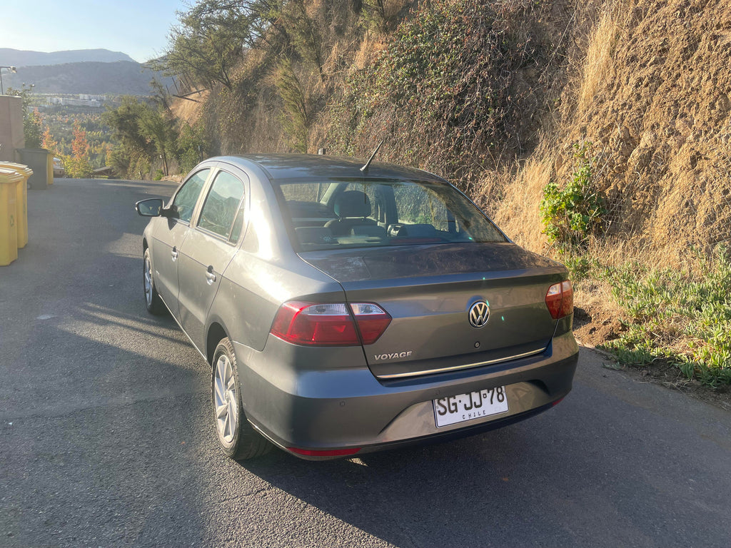 Lot 037 - 2023 VOLKSWAGEN VOYAGE HIGHLINE 1.6