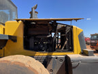 Lot 005 - 2013 Komatsu WA320