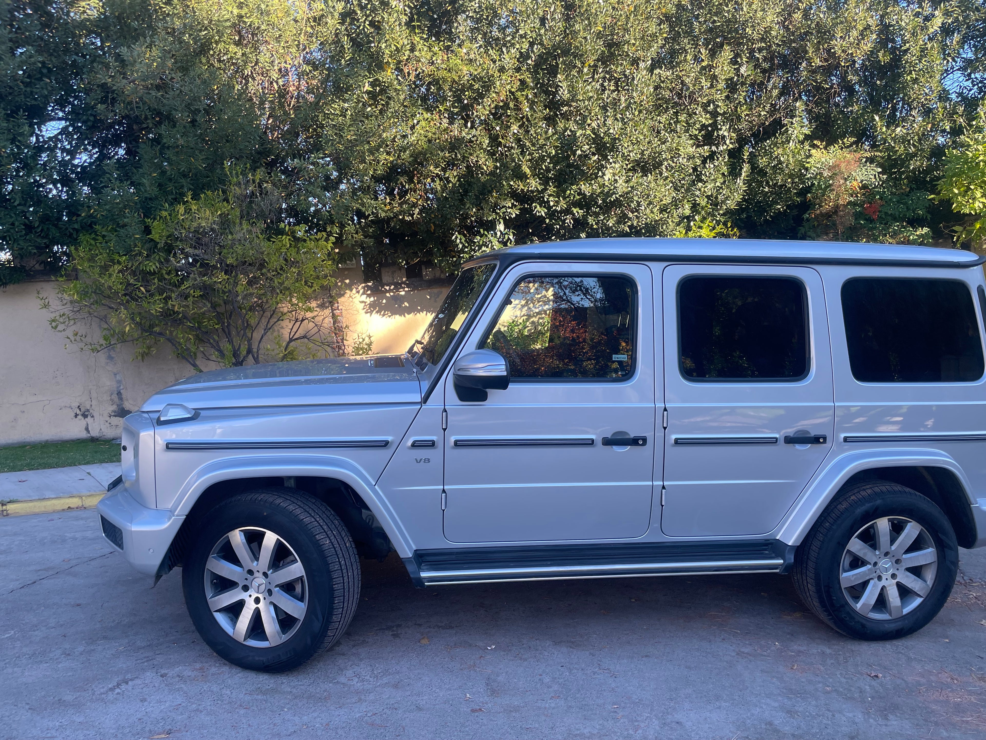 Lot 040 - 2025 MERCEDES BENZ G500 V8