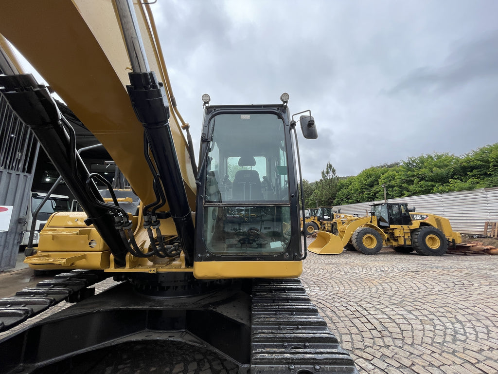 Lot 014 - 2022 Caterpillar 336