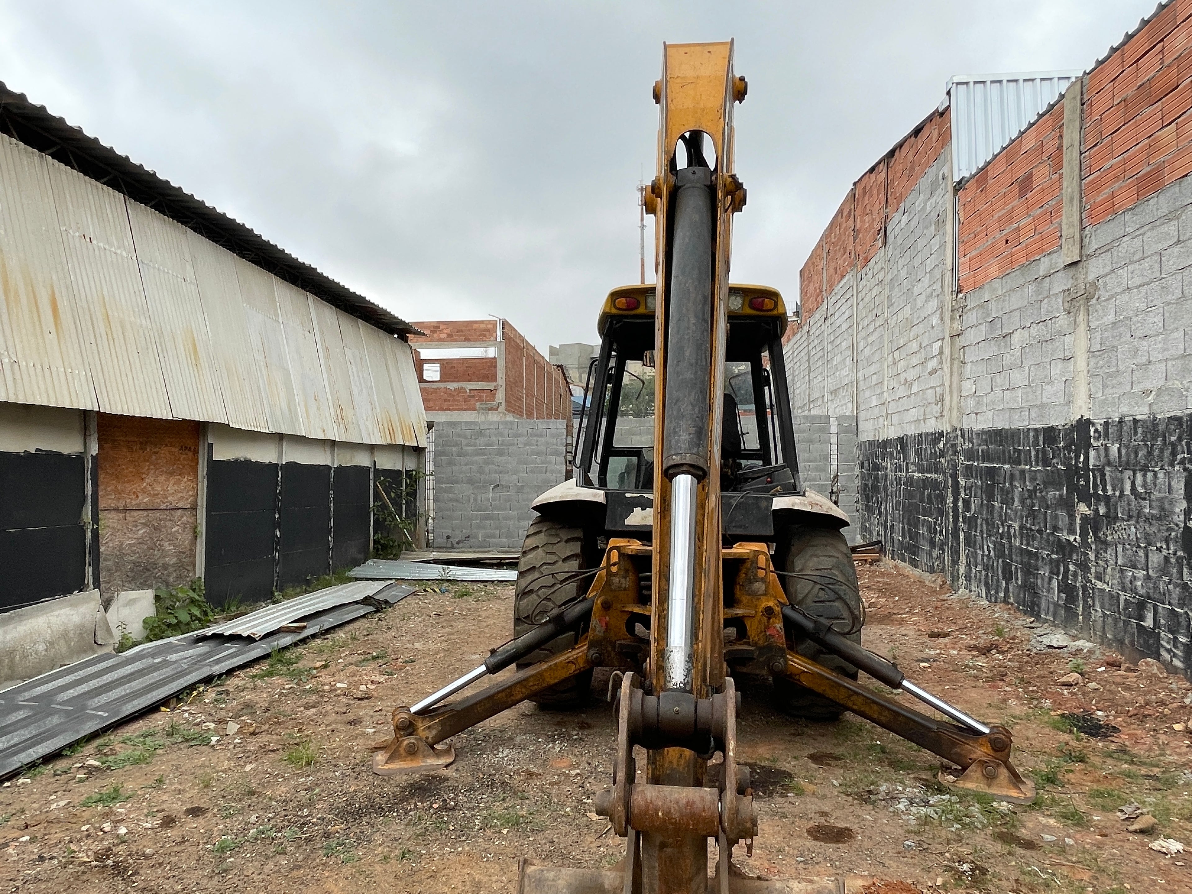 Lot 032 - 2009 JCB 3C