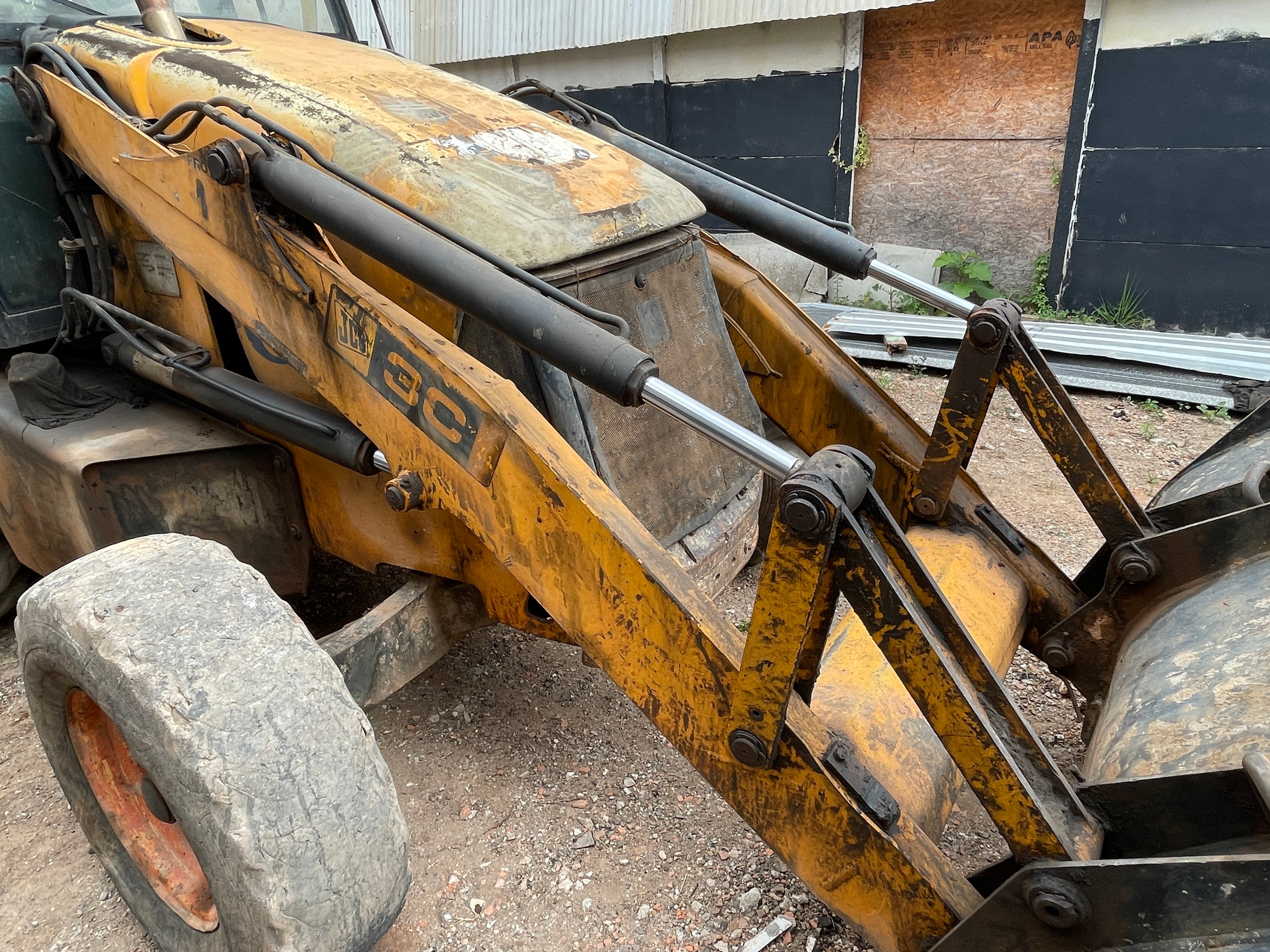 Lot 032 - 2009 JCB 3C