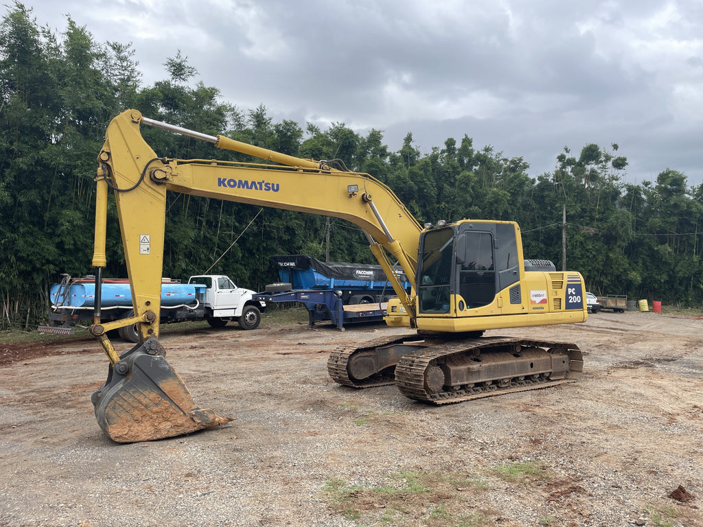 Lot 017 - 2010 Komatsu PC200-8