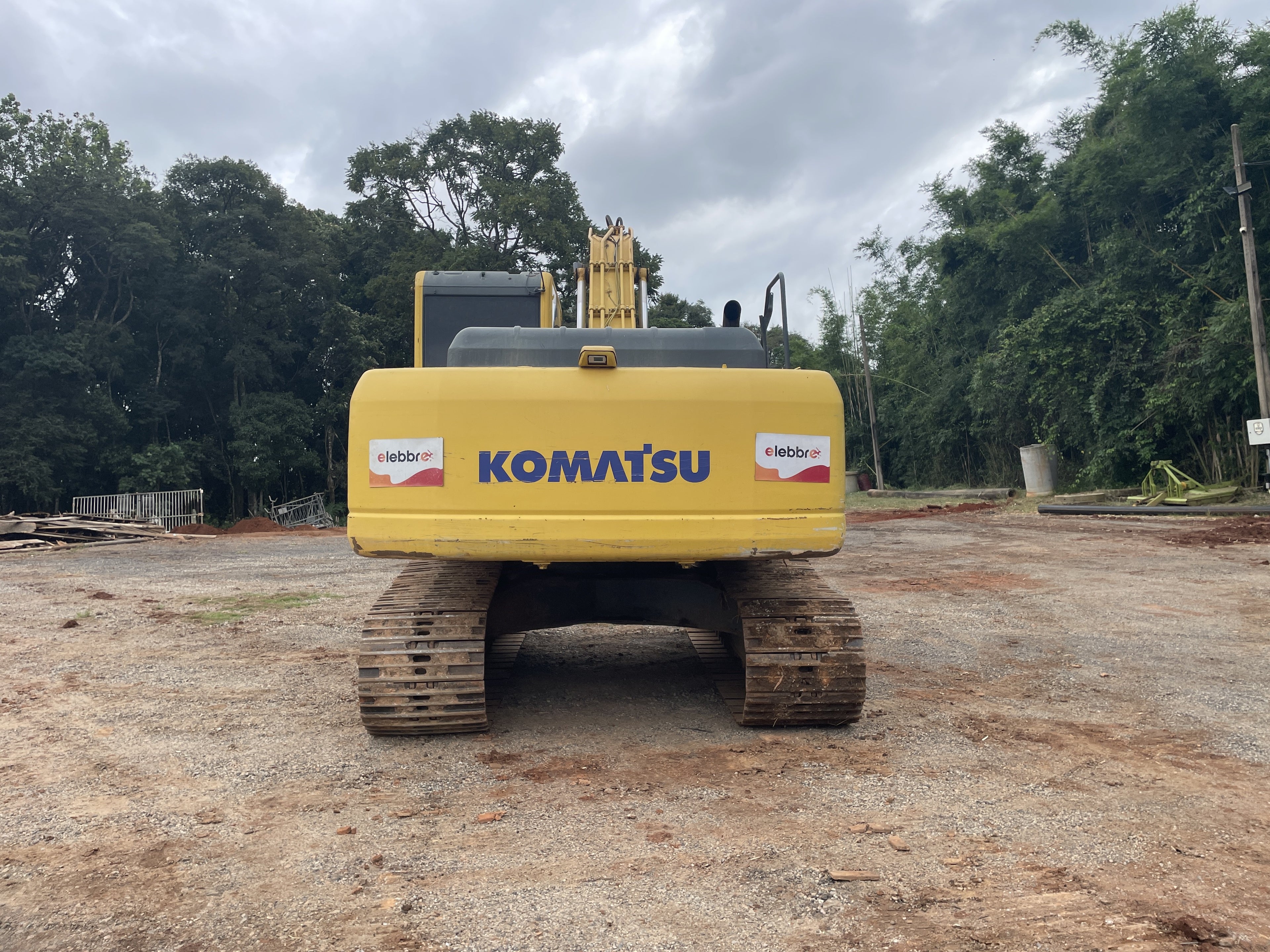 Lot 017 - 2010 Komatsu PC200-8