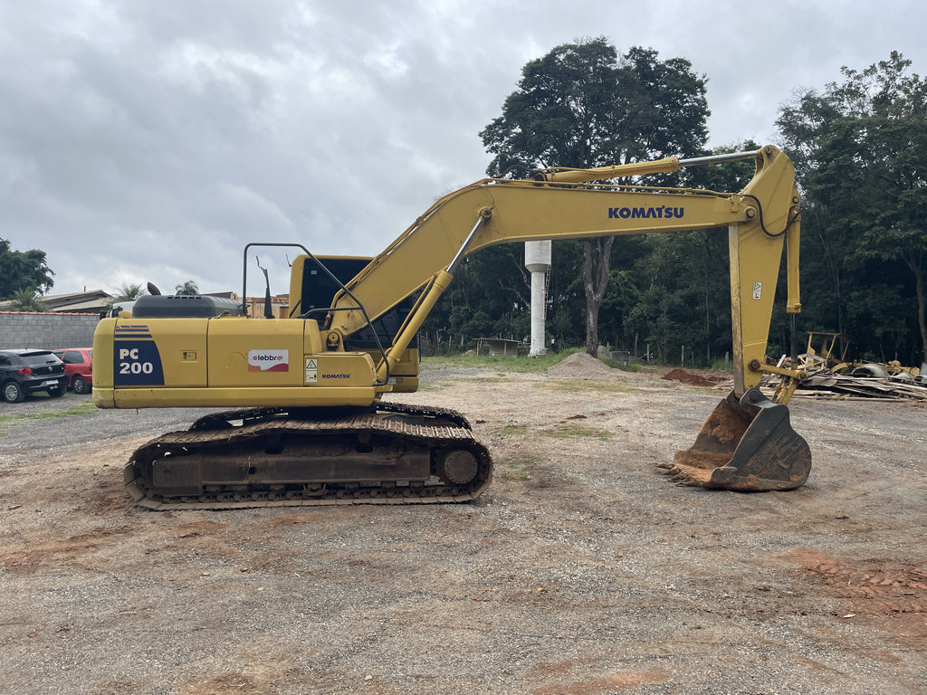 Lot 017 - 2010 Komatsu PC200-8