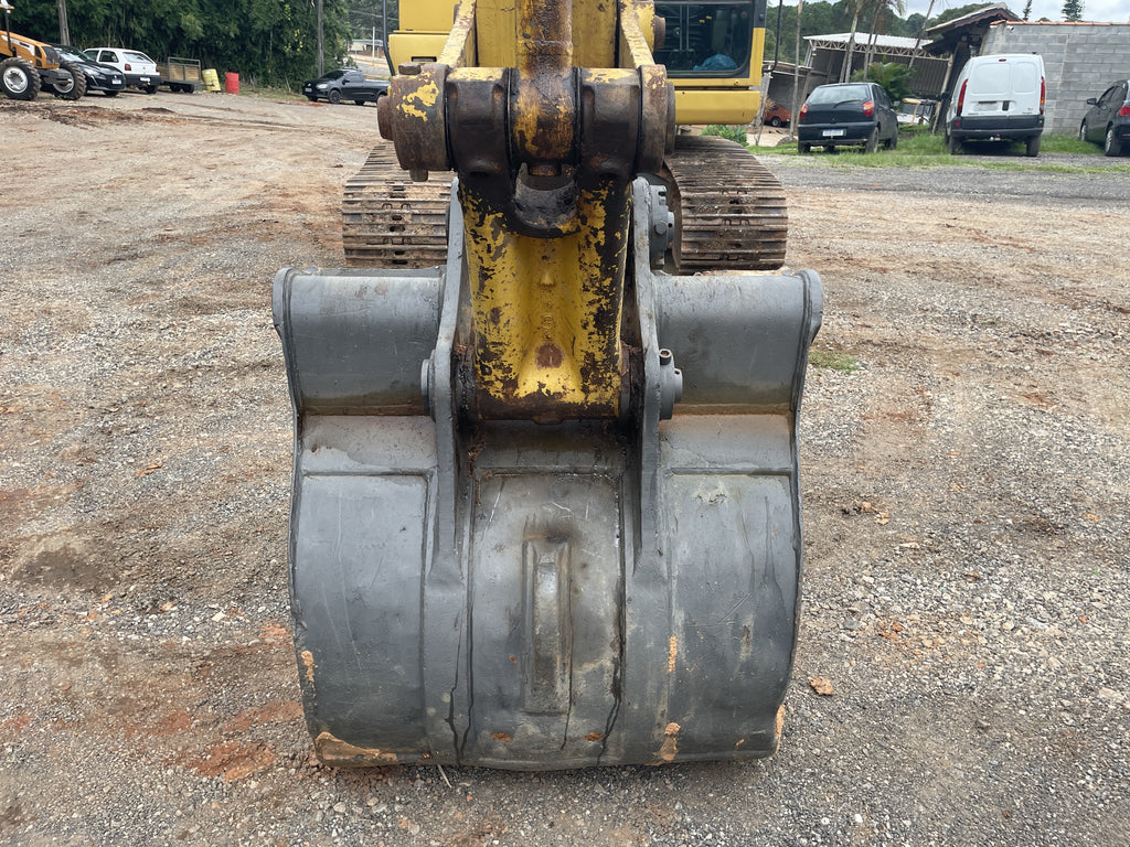 Lot 017 - 2010 Komatsu PC200-8