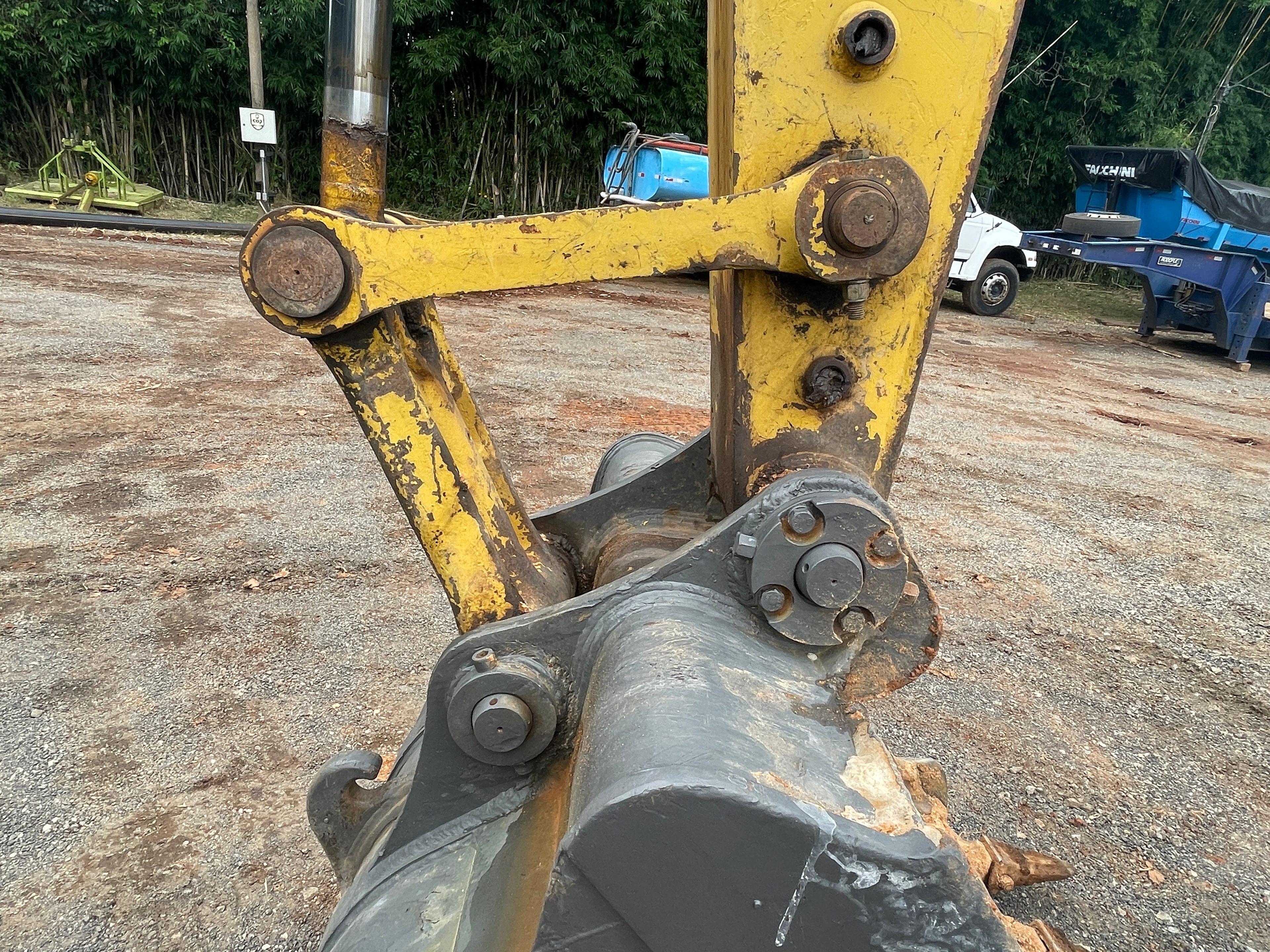 Lot 017 - 2010 Komatsu PC200-8