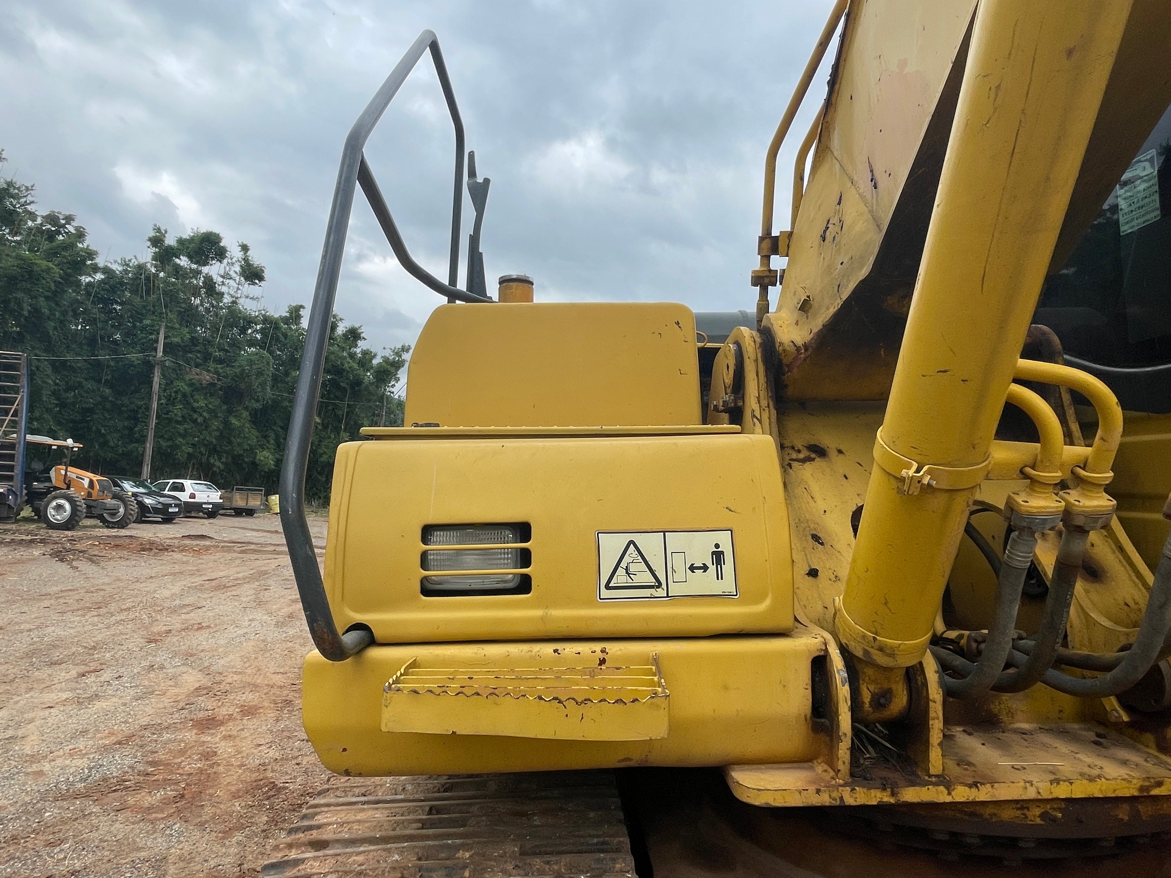 Lot 017 - 2010 Komatsu PC200-8