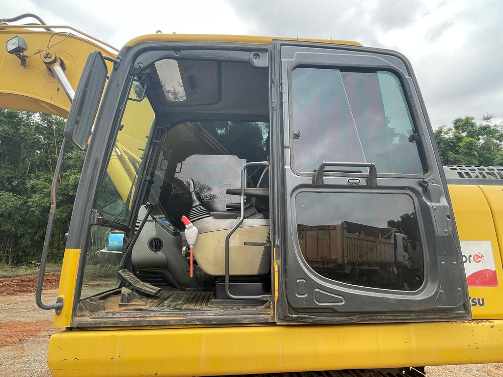 Lot 017 - 2010 Komatsu PC200-8