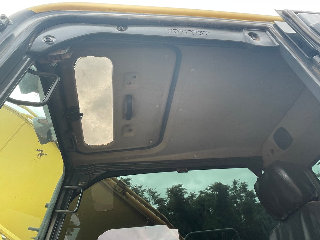 Lot 017 - 2010 Komatsu PC200-8