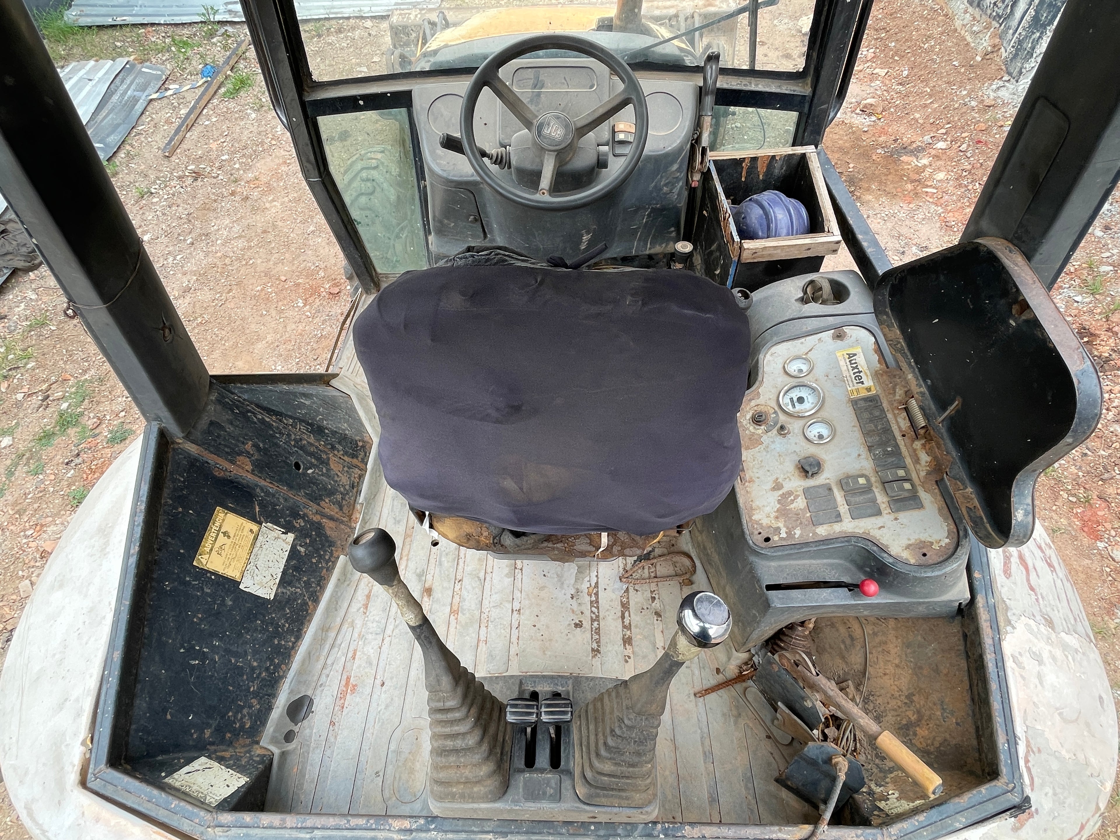 Lot 032 - 2009 JCB 3C