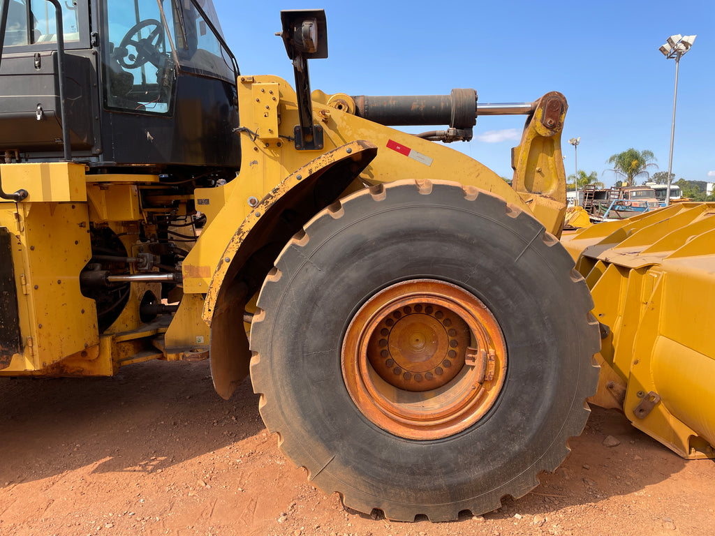 Lot 001 - 2018 Caterpillar 966L