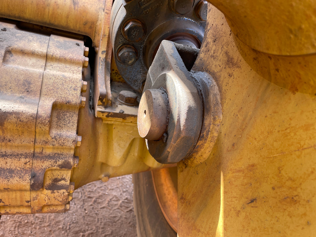 Lot 001 - 2018 Caterpillar 966L