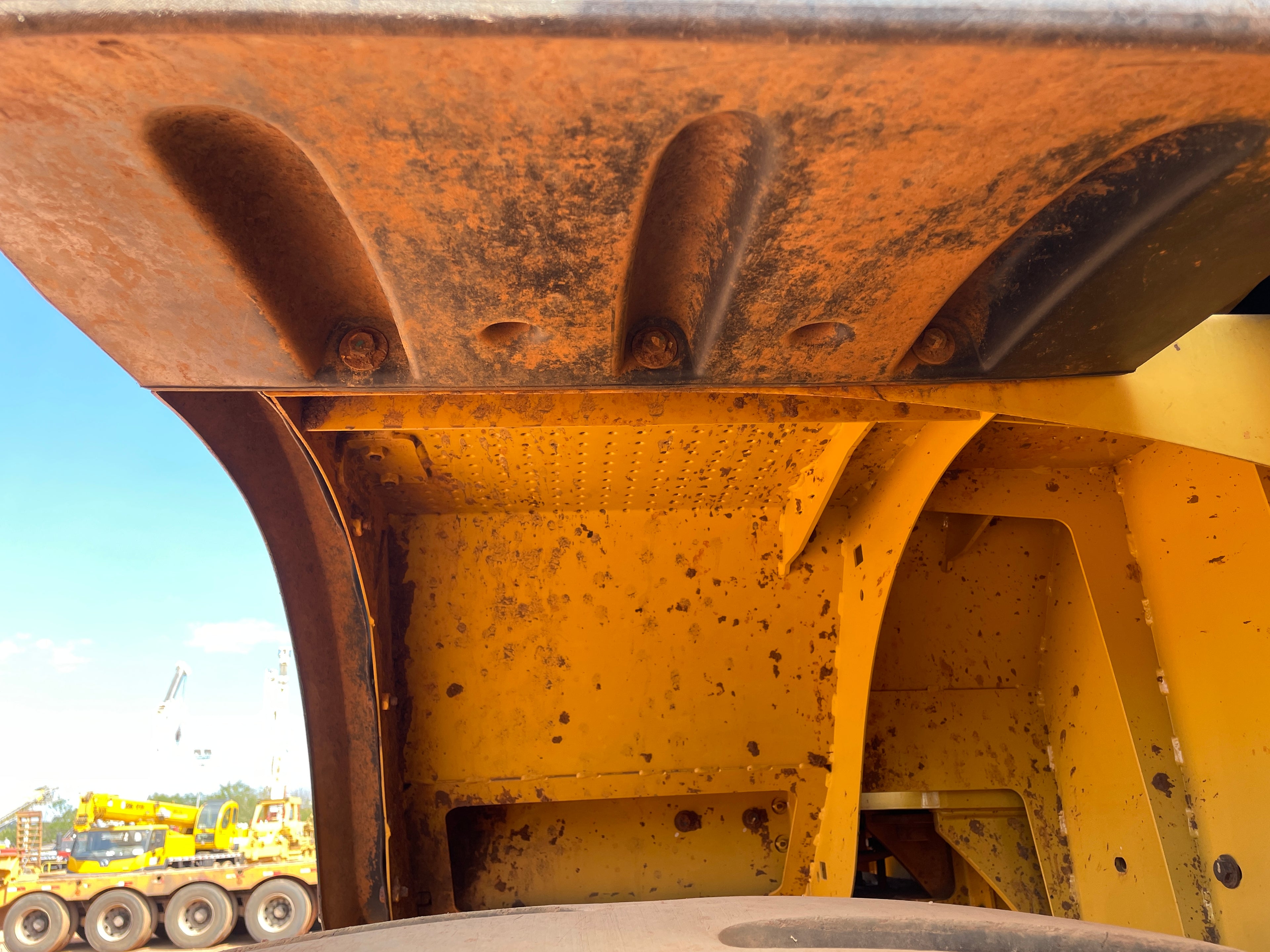Lot 001 - 2018 Caterpillar 966L