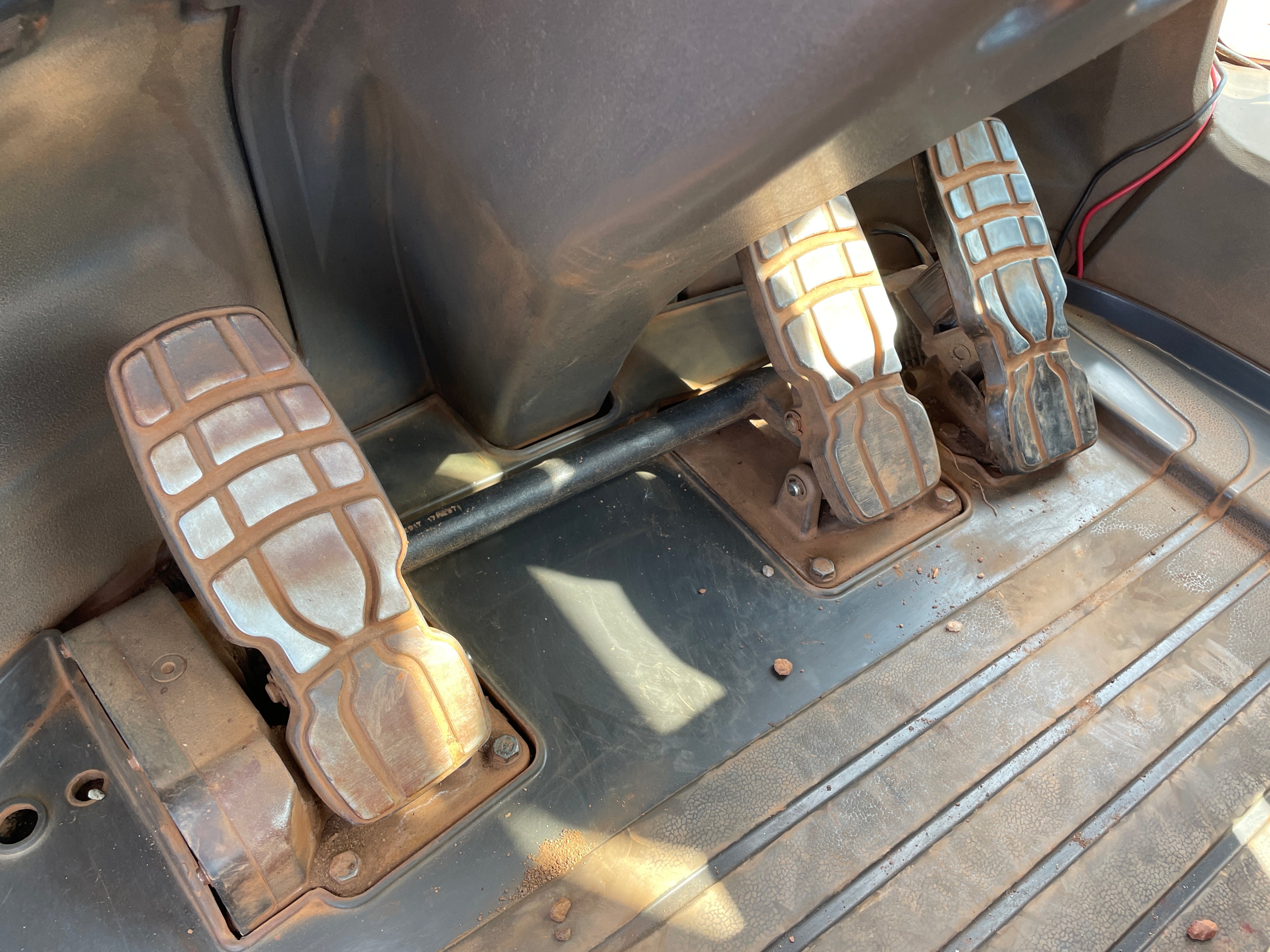 Lot 001 - 2018 Caterpillar 966L