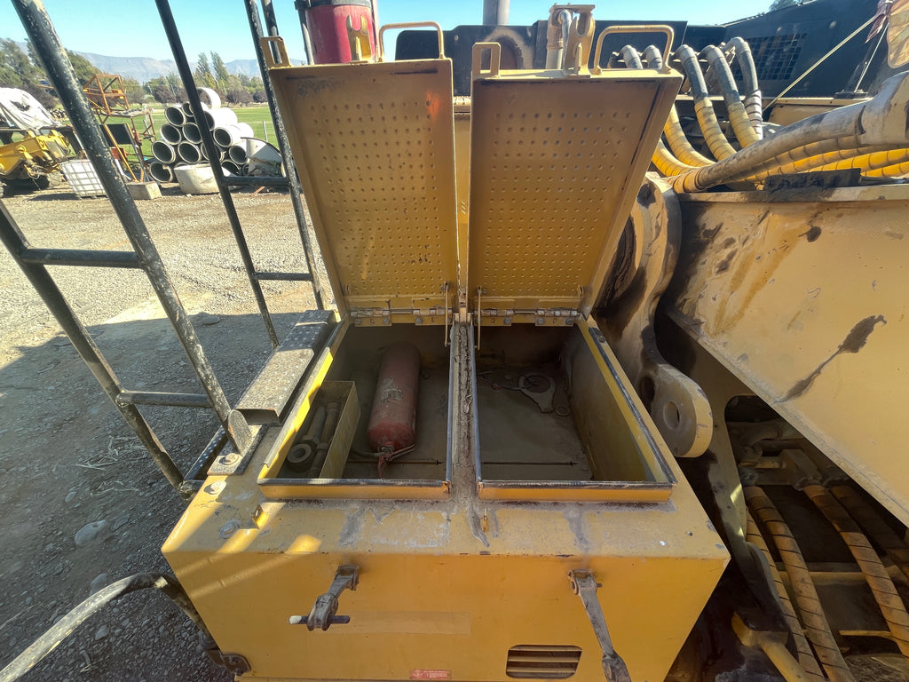 Lot 021 - 2013 Caterpillar 374 D