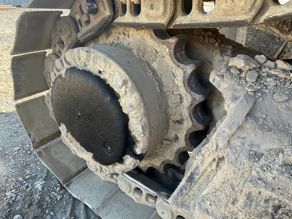 Lot 021 - 2013 Caterpillar 374 D