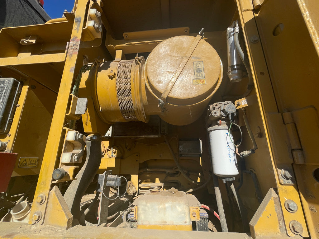 Lot 021 - 2013 Caterpillar 374 D