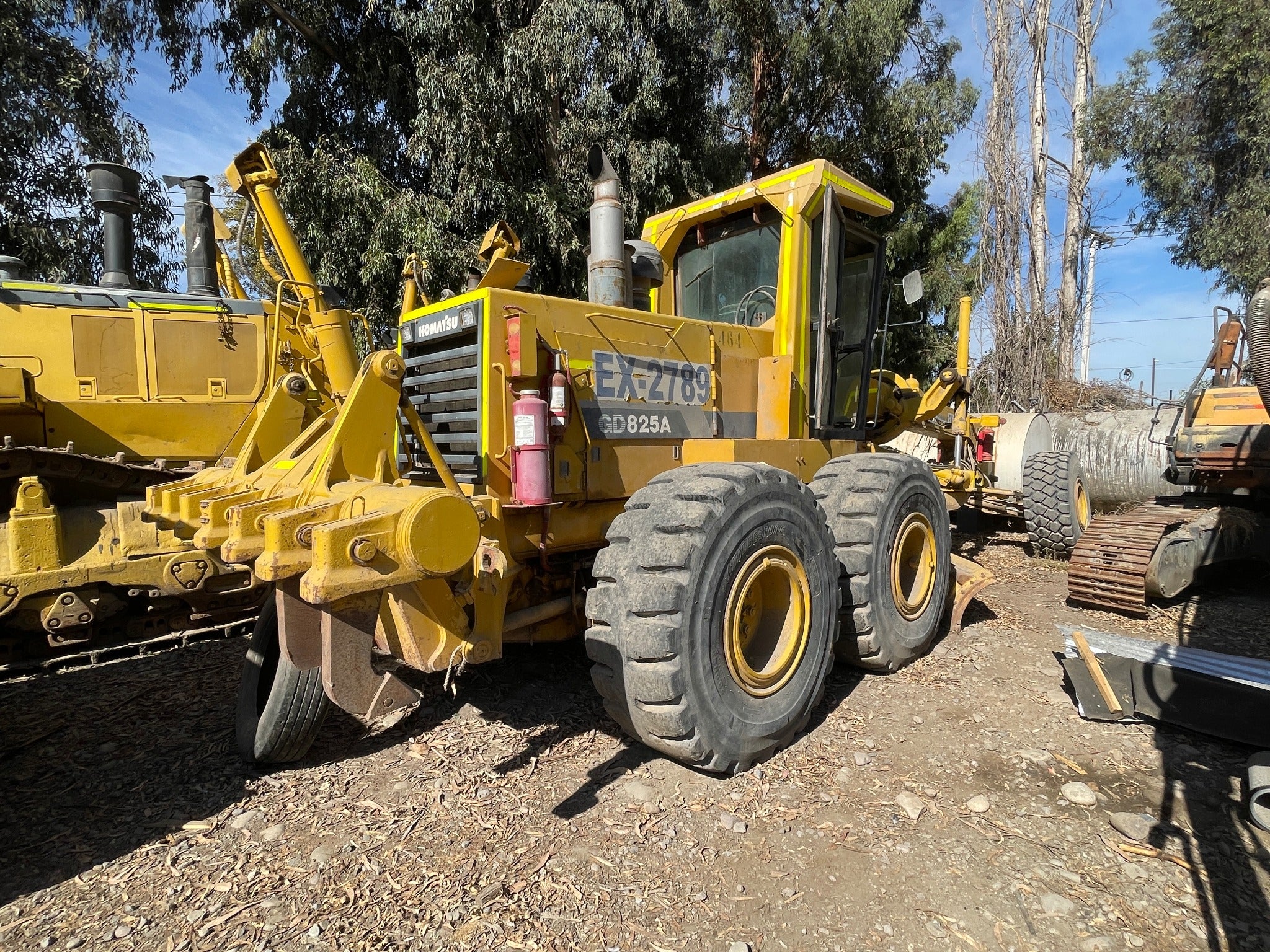 Lot 012 - 2011 Komatsu GD825A-2T