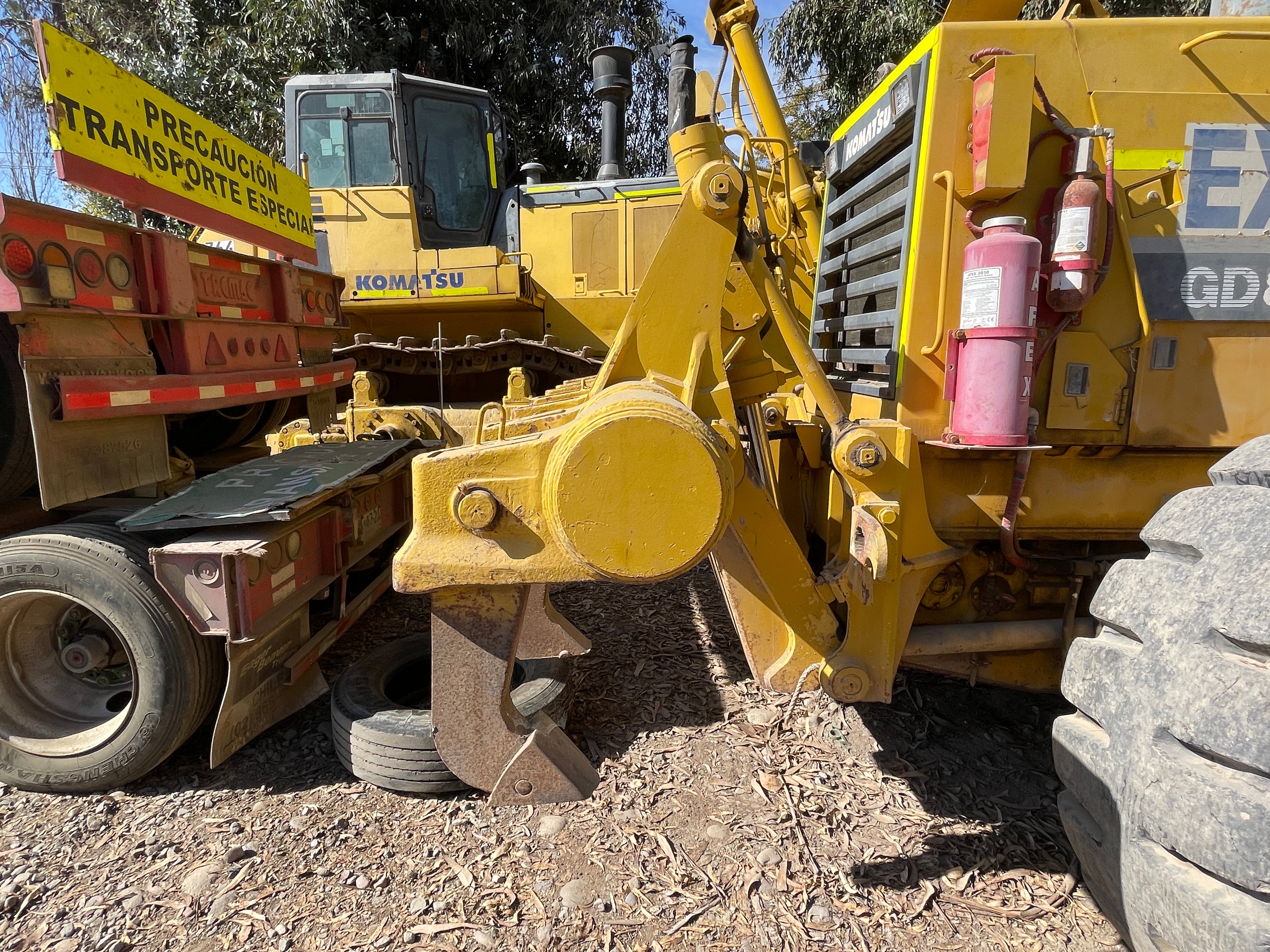 Lot 012 - 2011 Komatsu GD825A-2T